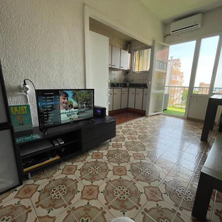 Nice Apartamen โยเรตเดมาร์ ภายนอก รูปภาพ