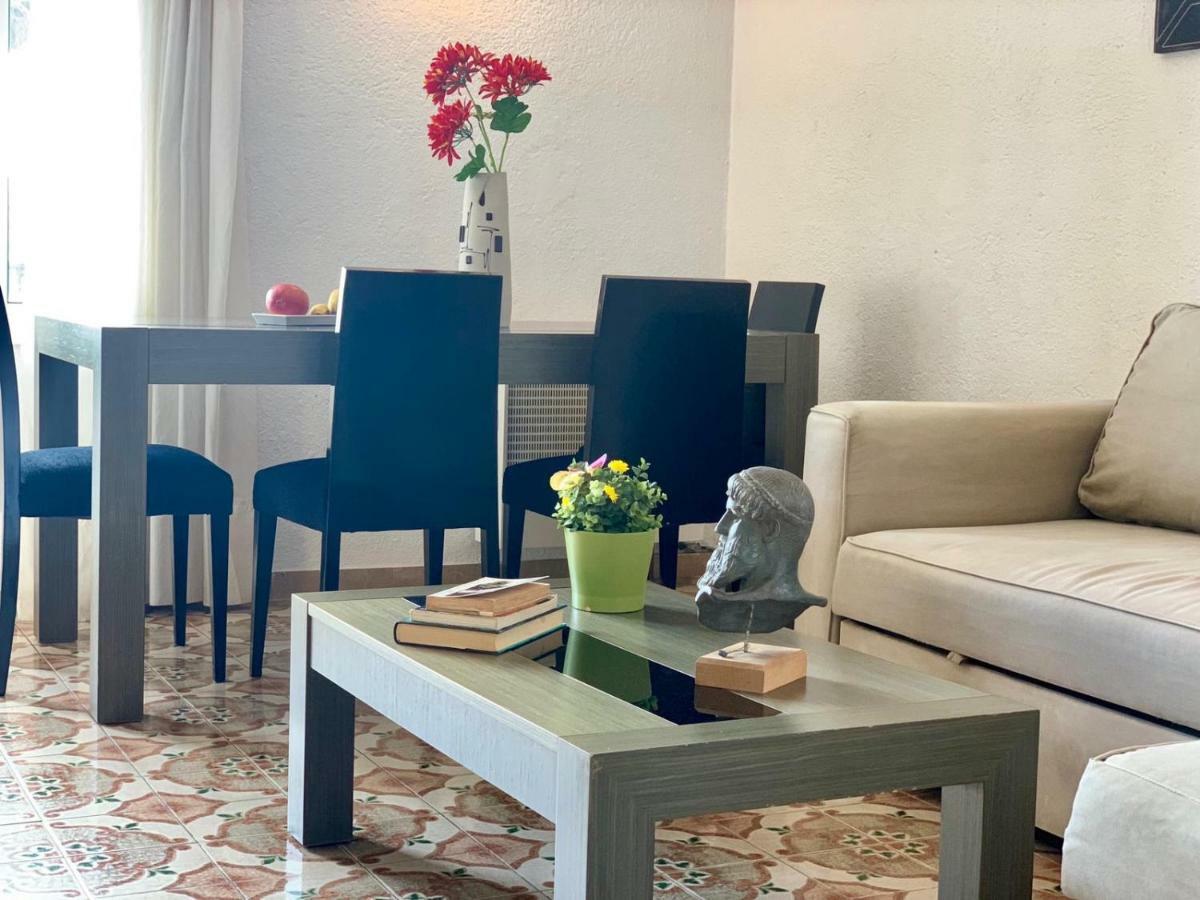 Nice Apartamen โยเรตเดมาร์ ภายนอก รูปภาพ